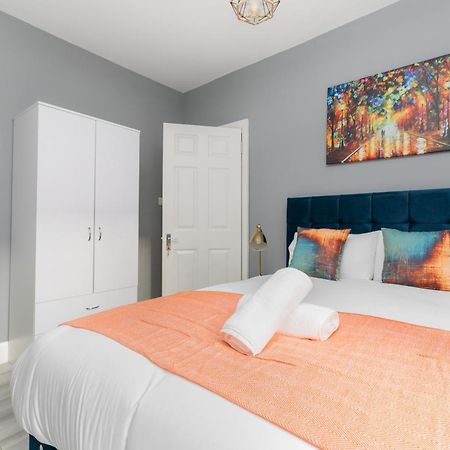 Homely 3 Bedroom House In Hammersmith Londra Esterno foto